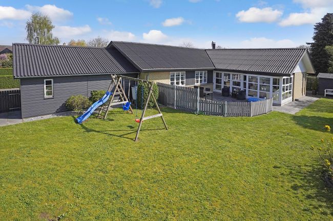 Hirsevænget 12, 4681 Herfølge